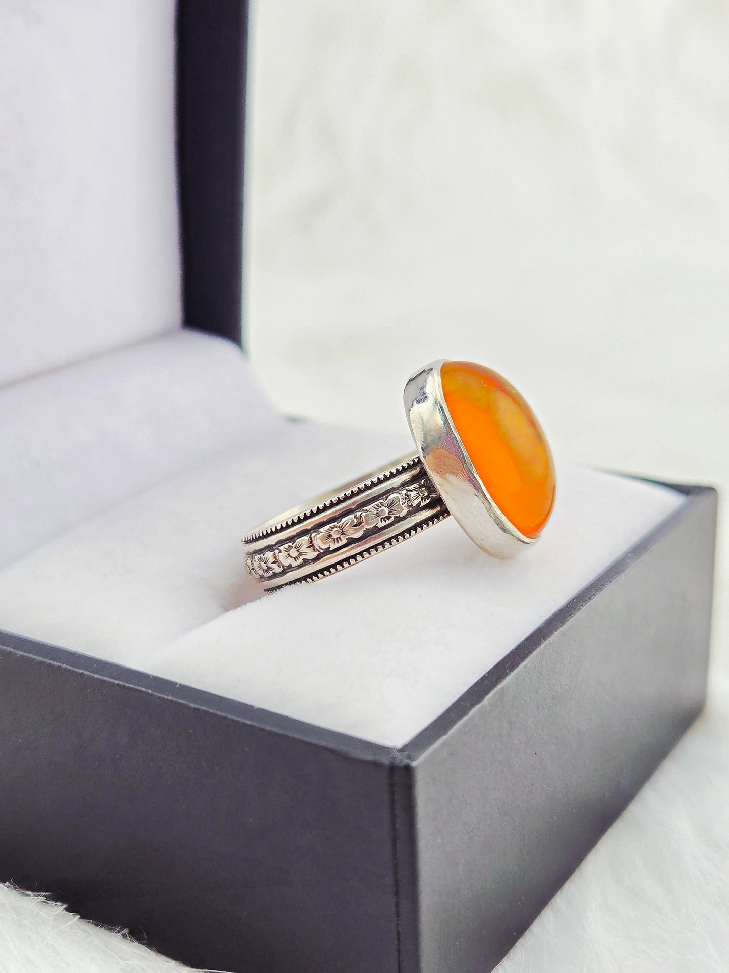 Mexican Fire Opal Ring - Sterling Silver Patterned Band (Size 9)