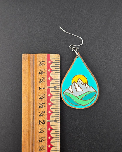 Hand painted design, detail view