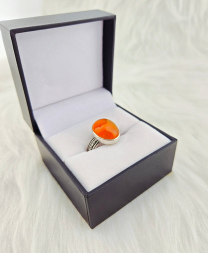 Mexican Fire Opal Ring - Sterling Silver Patterned Band (Size 9)