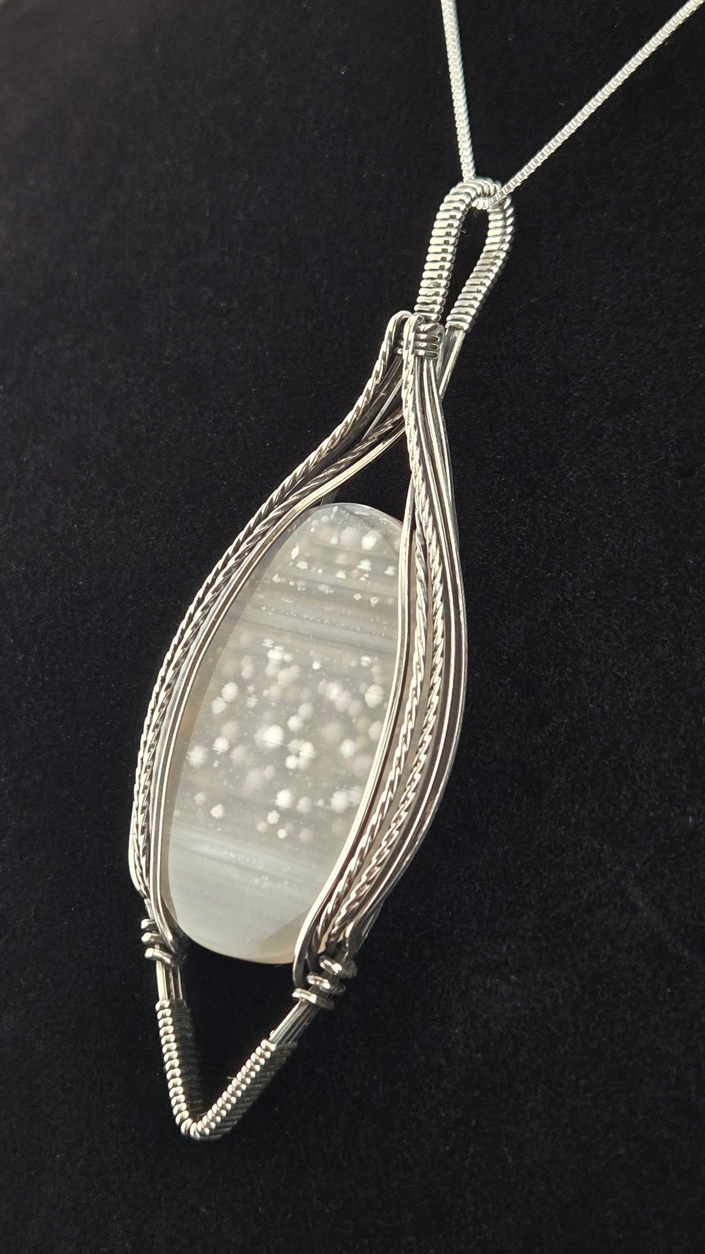 Hand cut Agate Pendant in .925 Sterling Silver