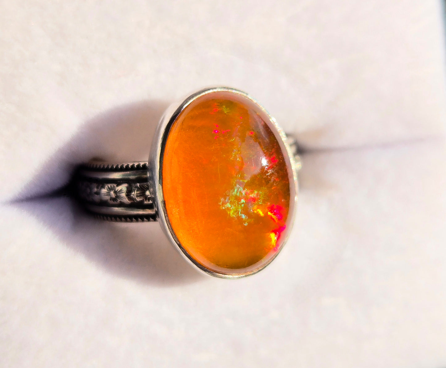 Mexican Fire Opal Ring - Sterling Silver Patterned Band (Size 9)